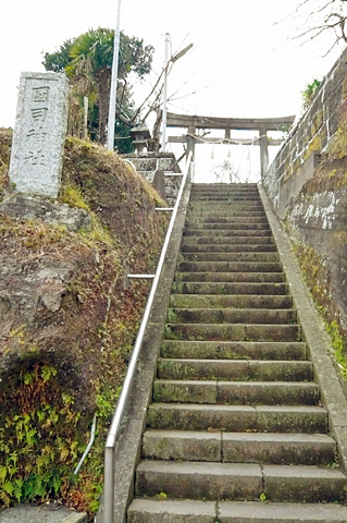 (9) 国司神社
