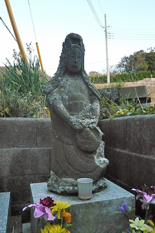 (6) 共同墓地
