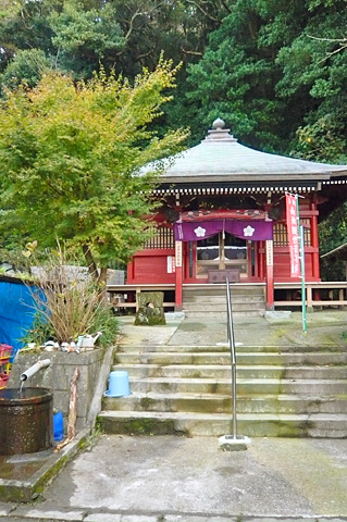 (4) 養老寺
