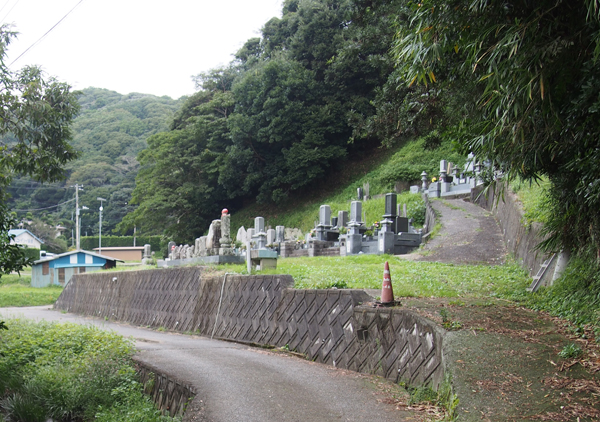 (11)上のお墓