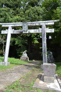 (1)八幡神社