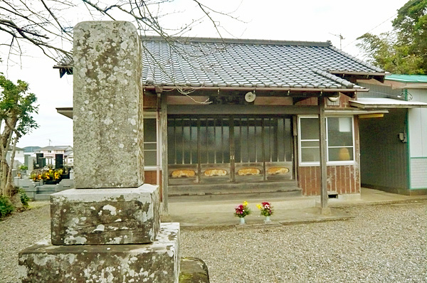 (3) 八幡神社