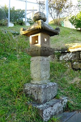 (18)石灯籠 文政10年(1827)