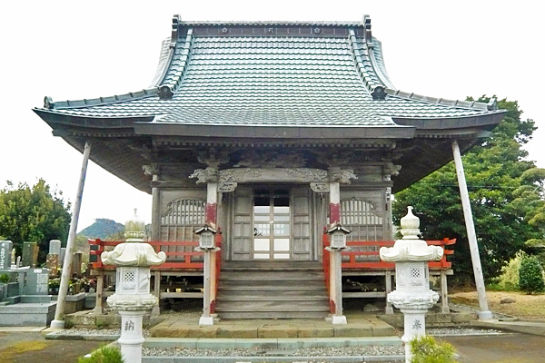 (13) 観音堂