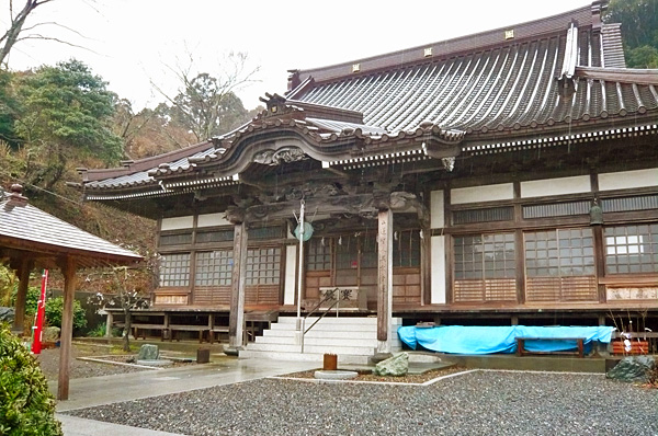 日運寺 境内
