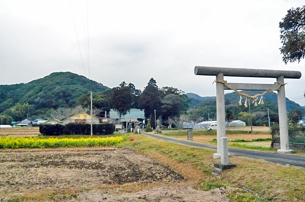 宮下莫越山神社