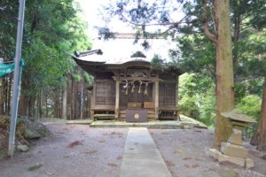 (21)高蔵神社および灯籠