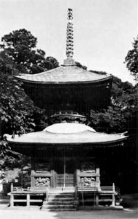 石堂寺多宝塔