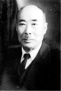 104．蒼々子肖像　　　高橋武二氏蔵