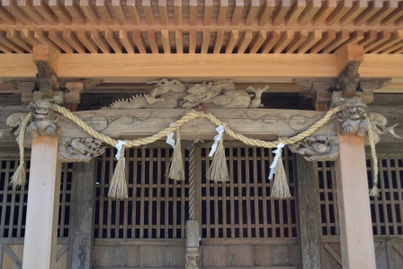 (10)本殿・向拝彫刻 向拝彫刻