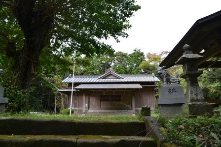 (7)山荻(やまおぎ)神社