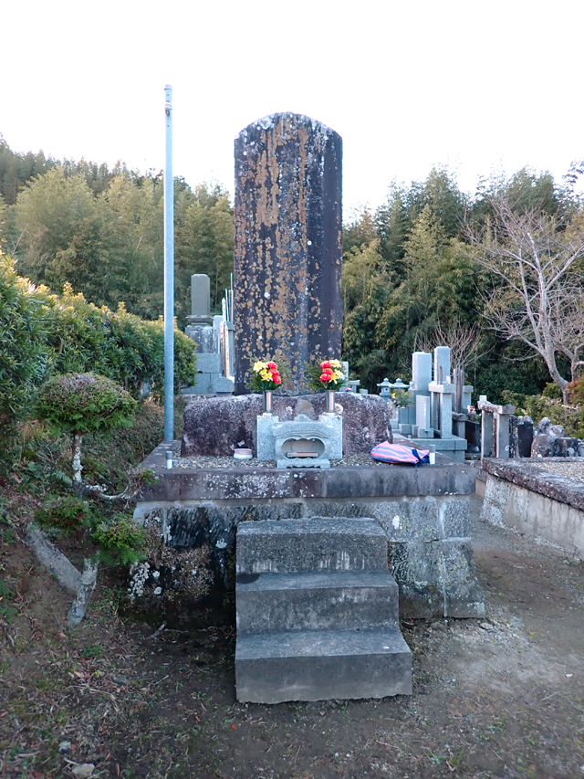 5 陸軍歩兵伍長勲八等功七級鈴木喜太郎之墓